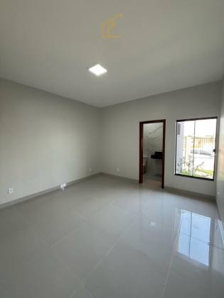 CASA NOVA À VENDA –  Bairro Veneza