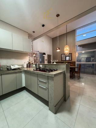 CASA ESPETACULAR PORTEIRA FECHADA NO JARDIM DAS ORQUÍDEAS - NOVA MUTUM!