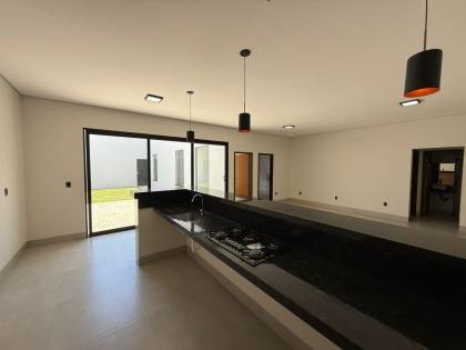 A CASA PERFEITA EXISTE!  2 Suítes, Gourmet e Escritório!