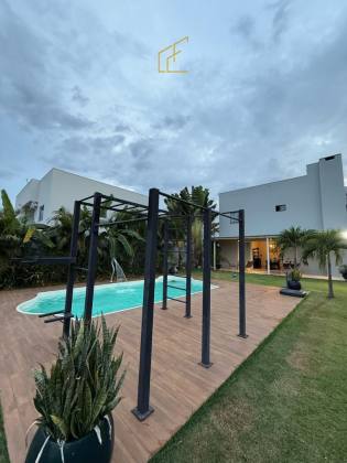 SOBRADO ALTO PADRÃO NO JARDIM DAS ORQUÍDEAS - Onde o conforto e a natureza se encontram!