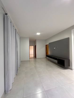 IMÓVEL Á VENDA NO BAIRRO JARDIM MILÃO