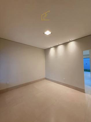 CASA NOVA À VENDA NO RESIDENCIAL VENEZA!