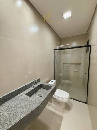 CASA NOVA À VENDA NO RESIDENCIAL VENEZA!