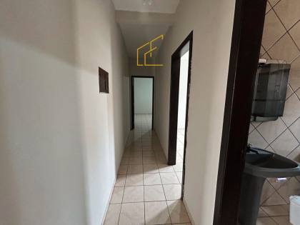 CASA À VENDA – BAIRRO JARDIM II