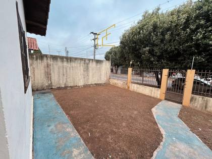 CASA À VENDA – BAIRRO JARDIM II