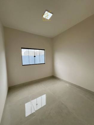 Casa à Venda – Jardim América II