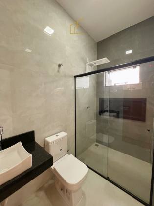 Casa à Venda – Jardim América II