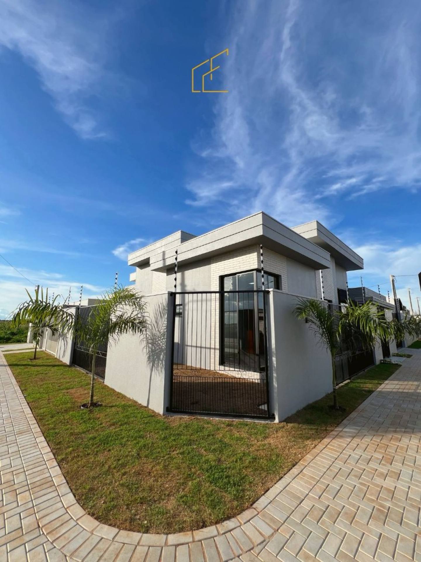 Casa de Esquina à Venda – Conforto, Estilo e Funcionalidade