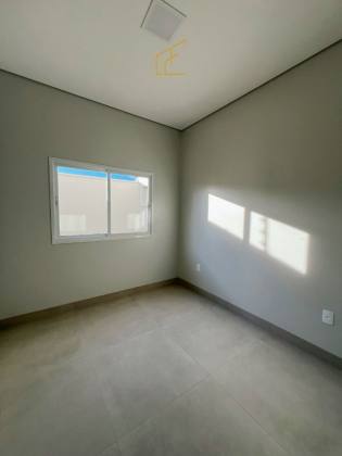 Casa Sob Esquina no Bairro Eldorado – Conforto, Estilo e Funcionalidade!