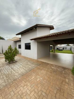 Casa à Venda – Bairro Flamboyant