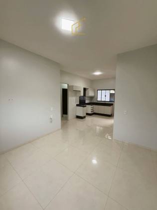 Casa à Venda – Bairro Flamboyant