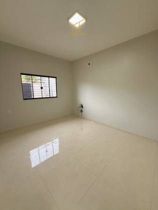 Casa à Venda – Bairro Flamboyant