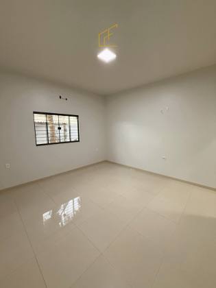 Casa à Venda – Bairro Flamboyant