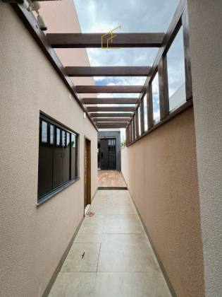 CASA ESPETACULAR À VENDA NO MONTSERRAT