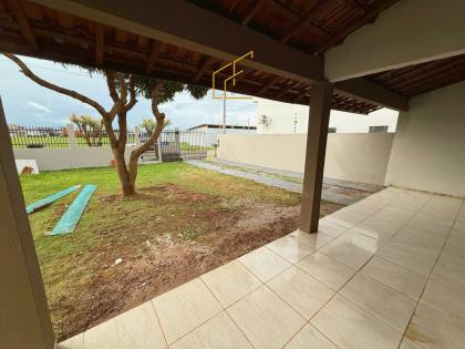 CASA À VENDA – BAIRRO CIDADE NOVA