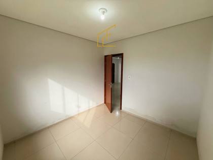 CASA À VENDA – BAIRRO CIDADE NOVA