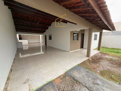 CASA À VENDA – BAIRRO CIDADE NOVA