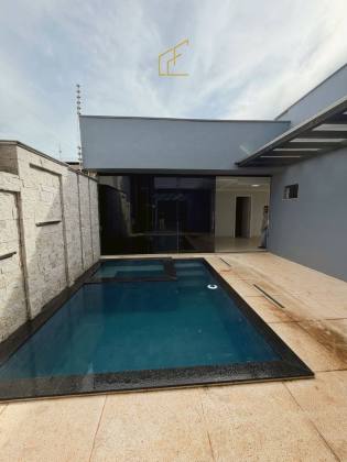 SOBRADO À VENDA – BAIRRO FLAMBOYANTS