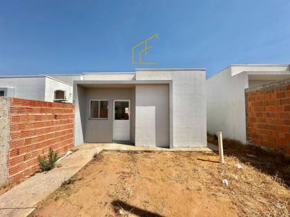 CASA À VENDA – BAIRRO ANDORINHAS