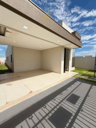 Casa à Venda – Bairro Veneza