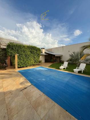 Casa com lazer completo no Bairro Acácias