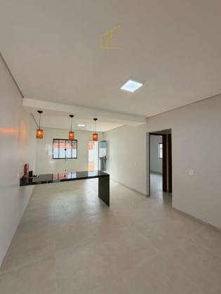 Casa à venda no bairro Montserrat!