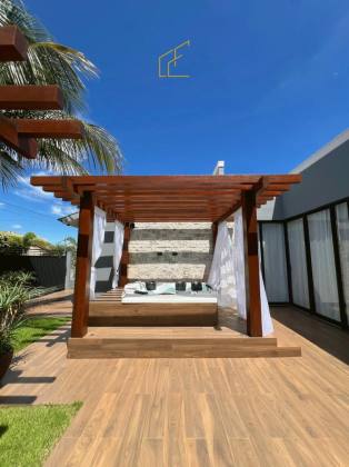 Exclusividade e alto padrão em uma casa de esquina