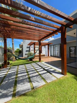 Exclusividade e alto padrão em uma casa de esquina