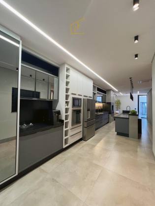 Exclusividade e alto padrão em uma casa de esquina