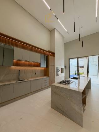 CASA DE ALTO PADRÃO À VENDA | PARQUE DOS INGÁS