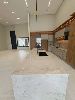 CASA DE ALTO PADRÃO À VENDA | PARQUE DOS INGÁS