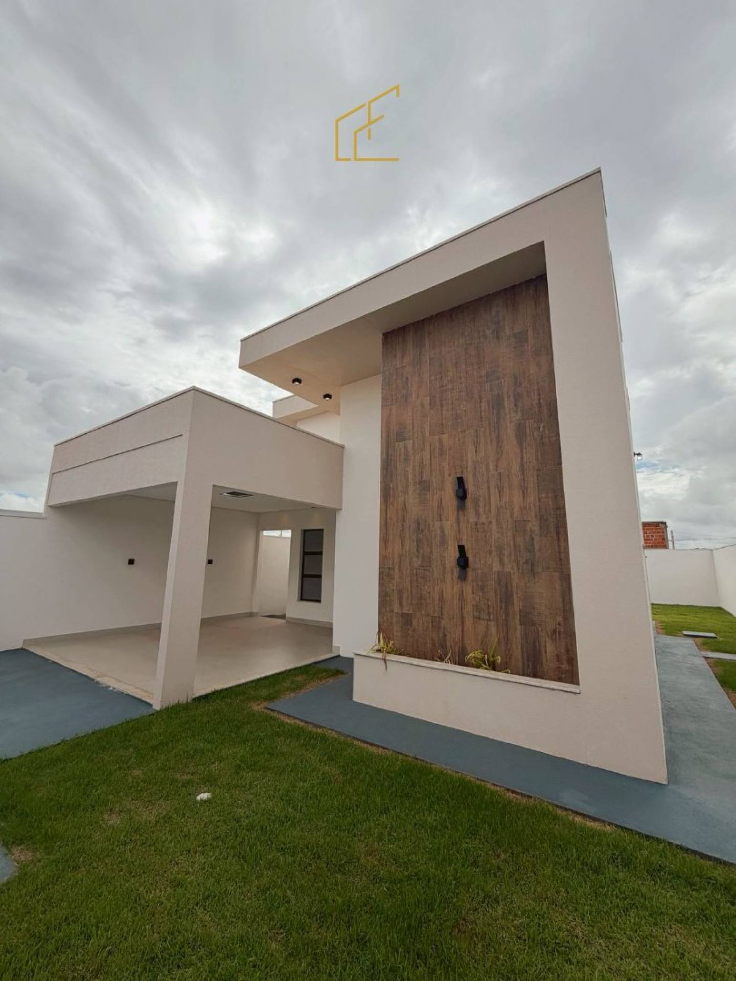 Casa à venda – conforto, praticidade e ótimo acabamento