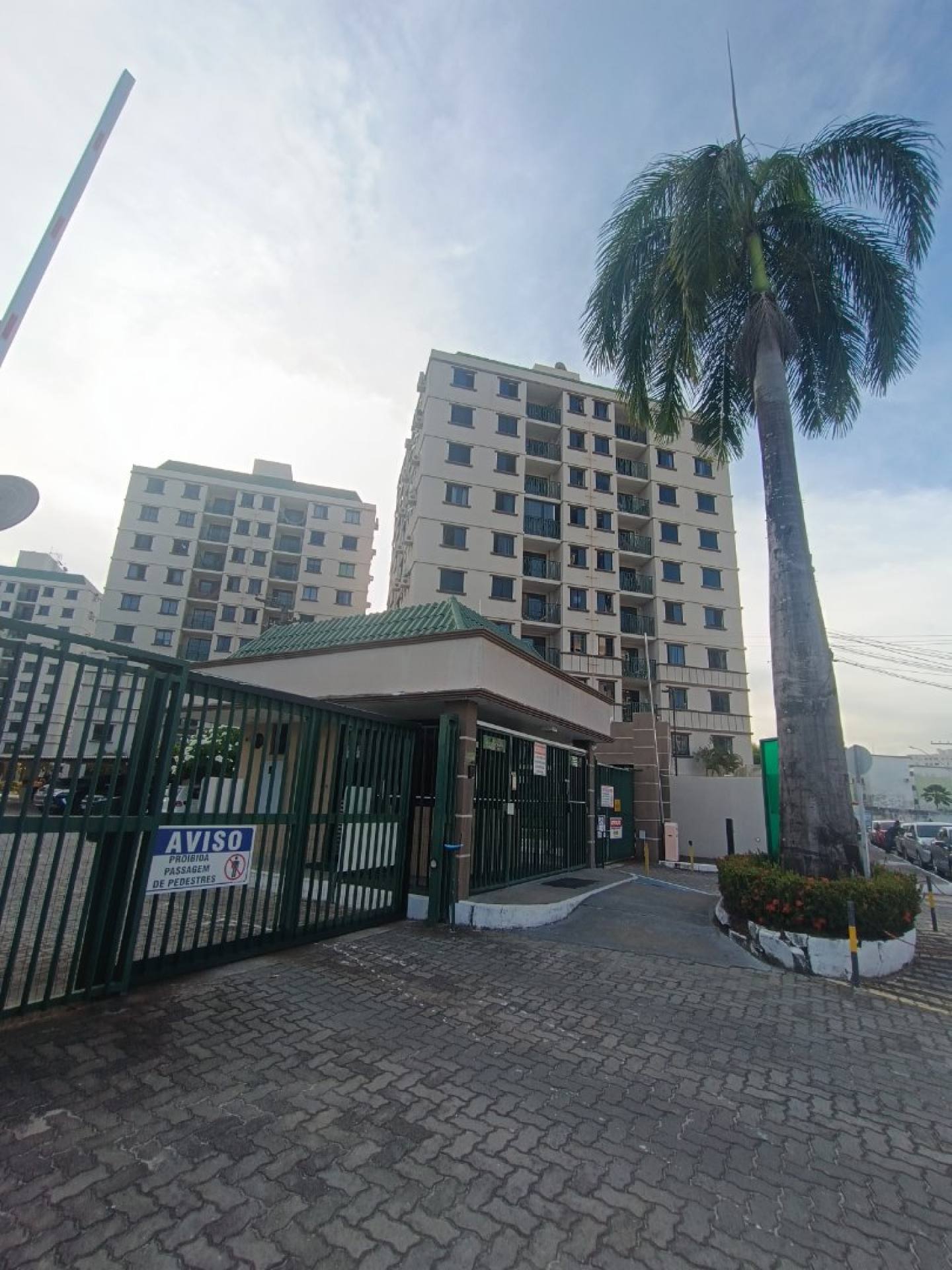 Apartamento 3 Quartos, 1 Suítes para aluguel, Com 74 m² - Bairro Farolândia - Aracaju/SE.
