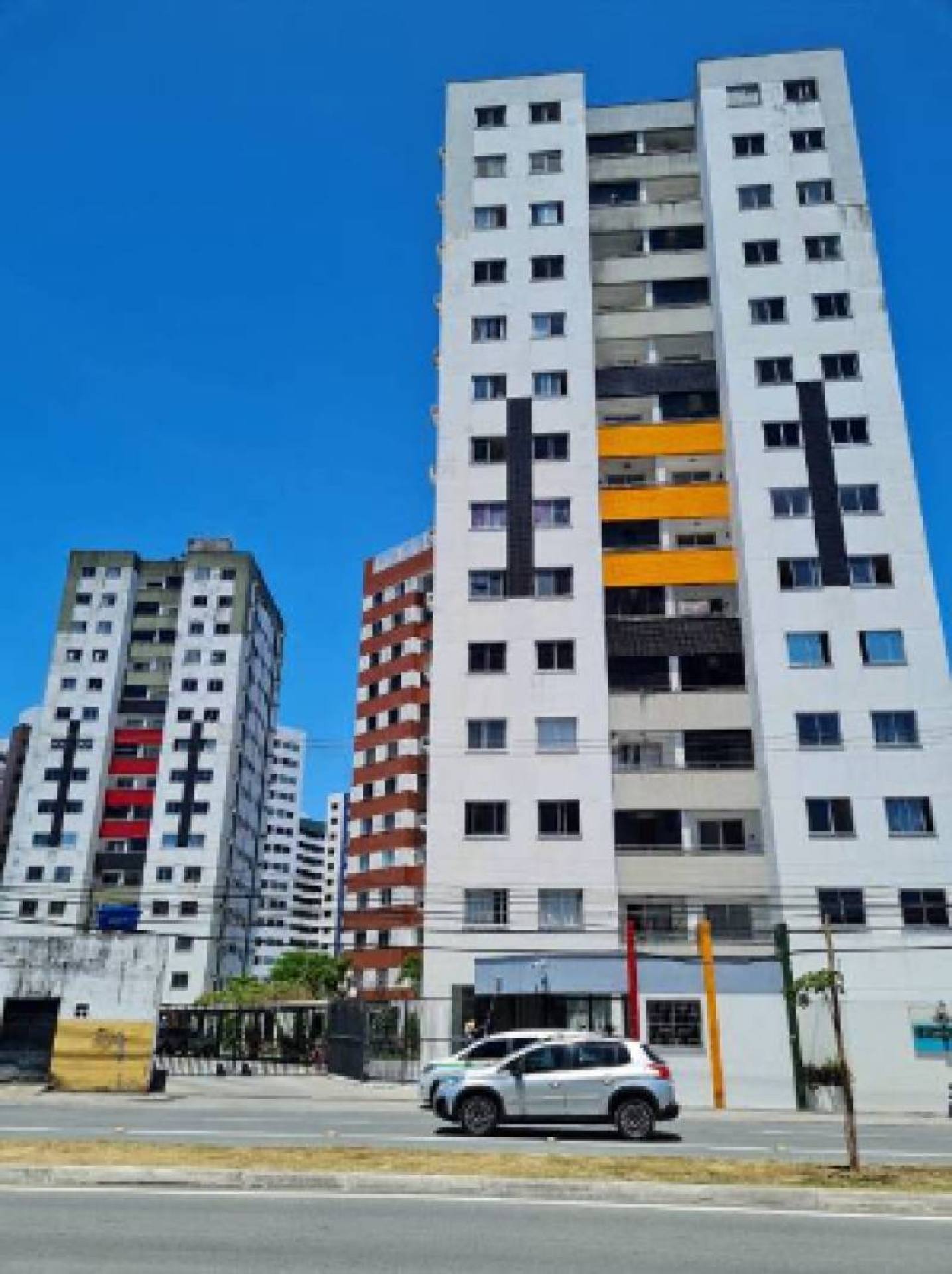 Apartamento 3 quartos, sendo um suíte para aluguel, Condomínio Potucalle