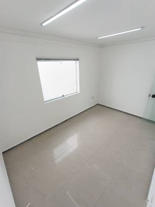 Prédio Comercial para Alugar com 9 salas e 5 vagas de garagem - Bairro Centro - Aracaju/SE