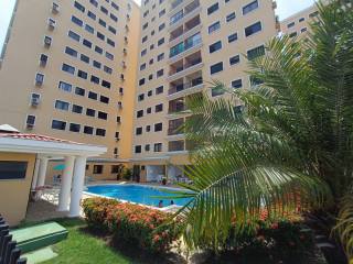 Apartamento 3 quartos, 1 Suíte para aluguel, Com 78m² - Bairro Grageru - Aracaju/SE