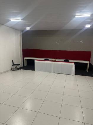 Casa comercial a venda na Av. Desembargador Maynard, bairro Suissa em Aracaju/SE