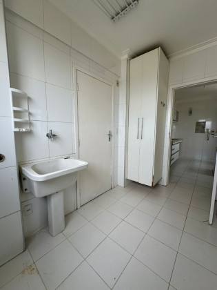 Apartamento 3 quartos, 1 Suíte para aluguel, Com 139m² - Bairro Farolândia - Aracaju/SE