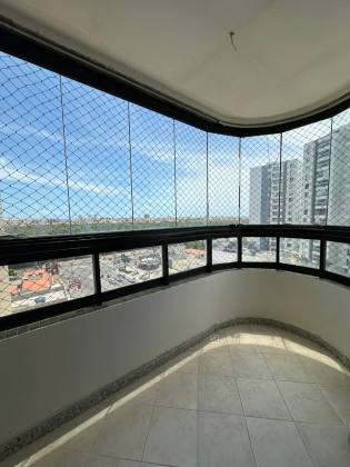 Apartamento 3 quartos, 1 Suíte para aluguel, Com 139m² - Bairro Farolândia - Aracaju/SE