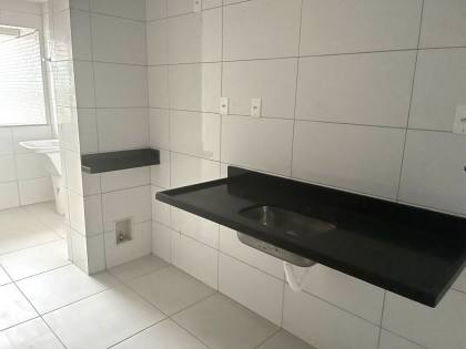 Apartamento 4 Quartos, 2 Suítes para aluguel, Com 115 m² - Bairro Farolândia - Aracaju/SE.