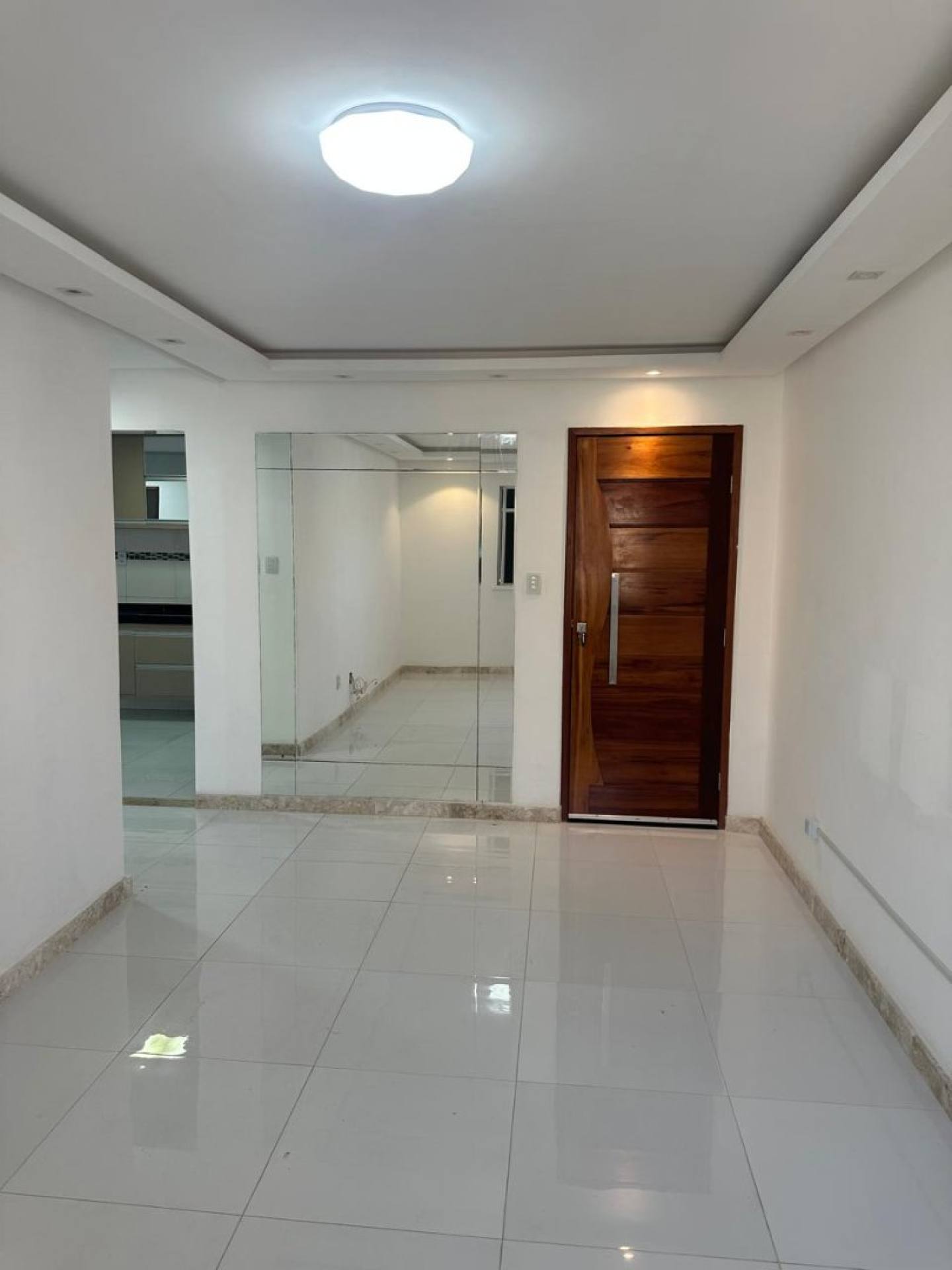 Apartamento 2 quartos, para aluguel, Com 101m² - Bairro Coroa Do Meio - Aracaju/SE