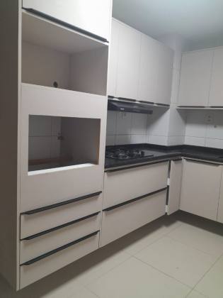 Apartamento 3 quartos, 1 Suíte a Venda, Com 185m² - Bairro Farolândia - Aracaju/SE