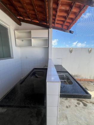 Prédio Comercial/Casa para Alugar com 5 salas e 10 vagas de garagem - Bairro Atalaia - Aracaju/SE