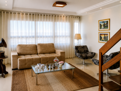 Apartamento duplex com 3 Quartos, 1 Suíte para aluguel, Com 288 m² - Bairro Jardins - Aracaju/SE.