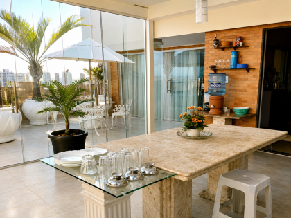 Apartamento duplex com 3 Quartos, 1 Suíte para aluguel, Com 288 m² - Bairro Jardins - Aracaju/SE.