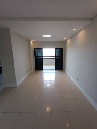 Apartamento para aluguel, com 3 quartos e 3 suítes no bairro Jardins, Aracaju/SE.