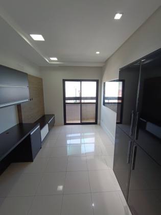 Apartamento para aluguel, com 3 quartos e 3 suítes no bairro Jardins, Aracaju/SE.