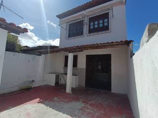 Casa para aluguel no Bairro Getúlio Vargas em Aracaju/SE