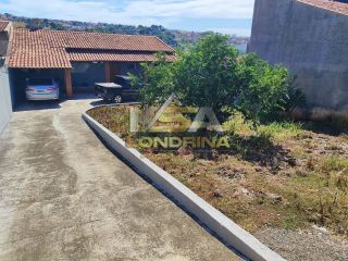 Vendo linda casa Assobradada