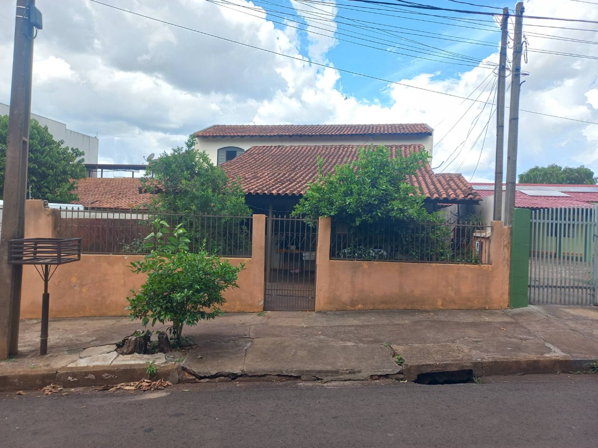 Casa Para Vender com 5 quartos 1 suítes no bairro NOVA OLINDA -ZN em Londrina